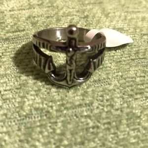 Men’s cross and anchor ring